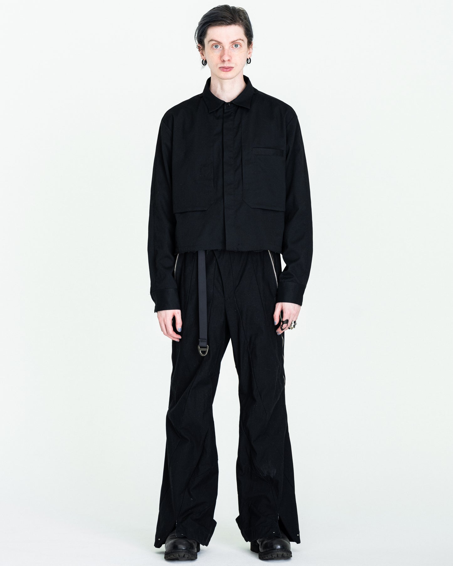 Cropped Magnetic shirts