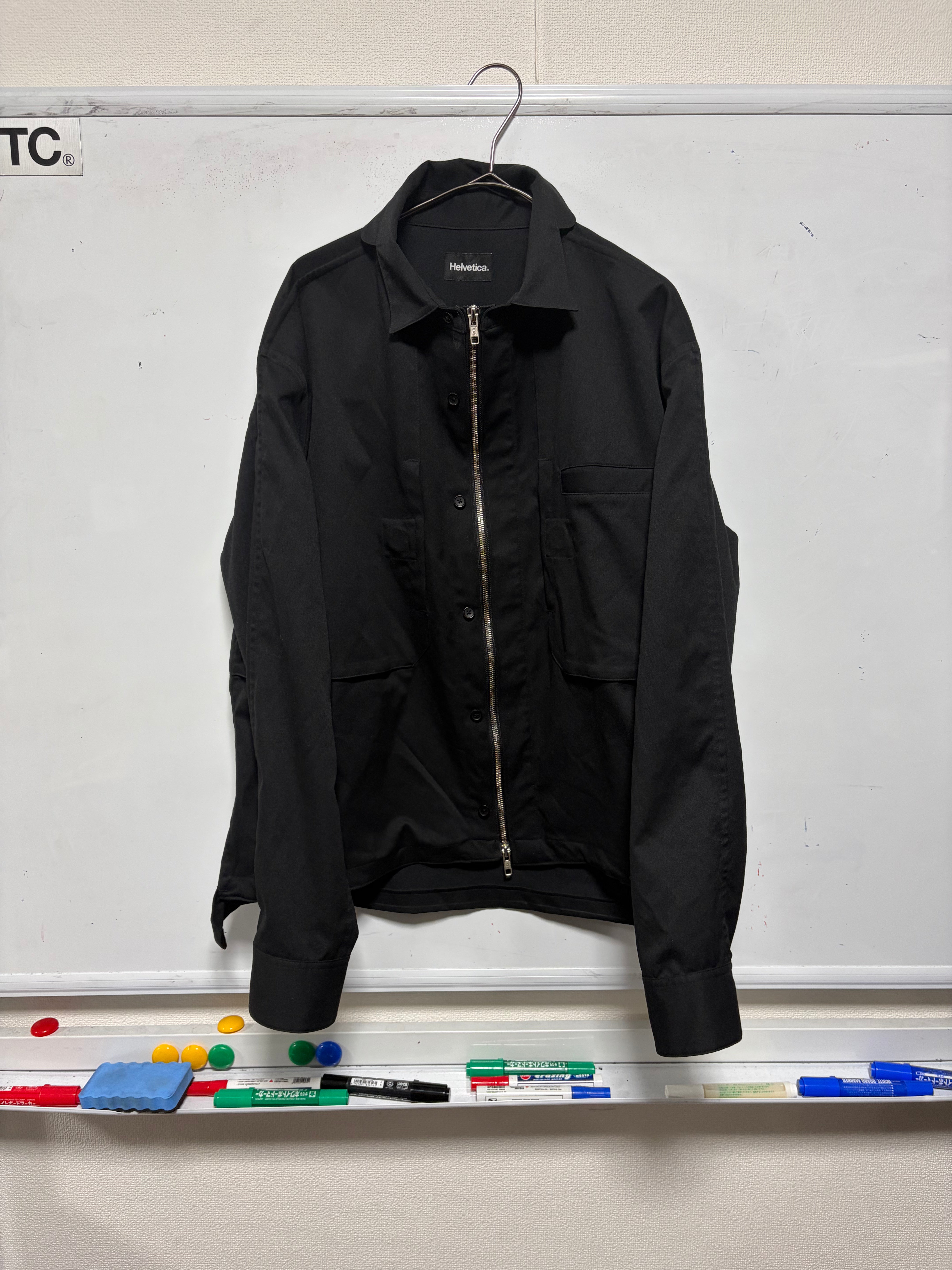 Magnetic frontfly shirts | HLVTC®