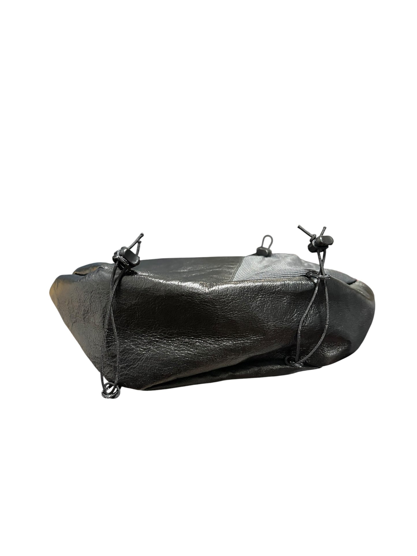Twin Anchor Slingbag Dyneema® Bonded Leather “DELOREAN”